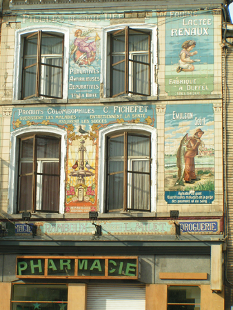 i-façade avant le lâcher d'orange